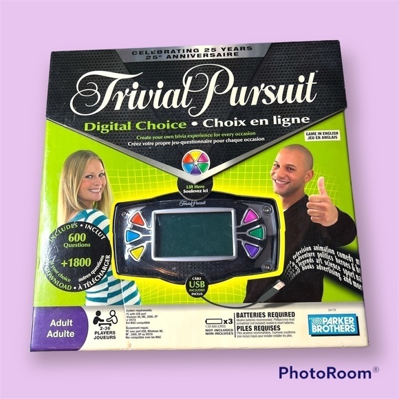 𝅺Trivial Pursuit Digital Choice Board Game - Picture 1 of 3